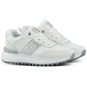 Comfortable white women's sneakers for everyday use