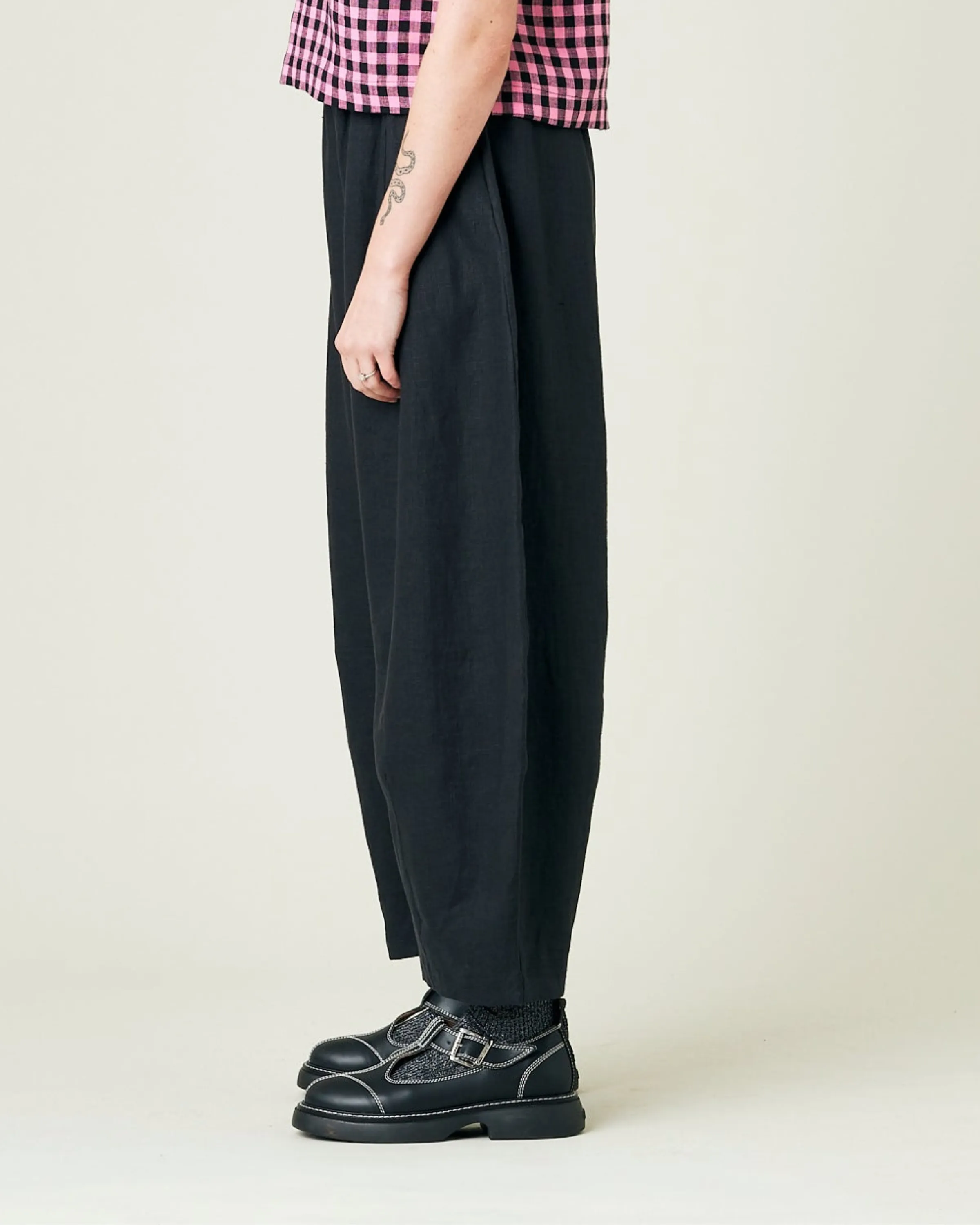 Daisy Black Linen Trousers