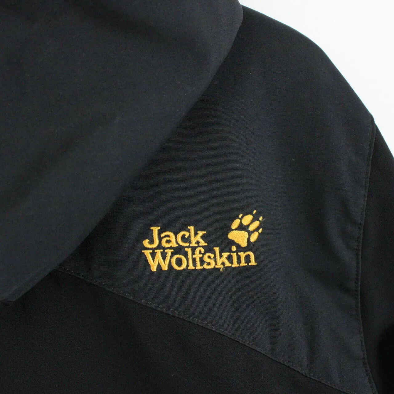 JACK WOLFSKIN Jacket Black | Medium