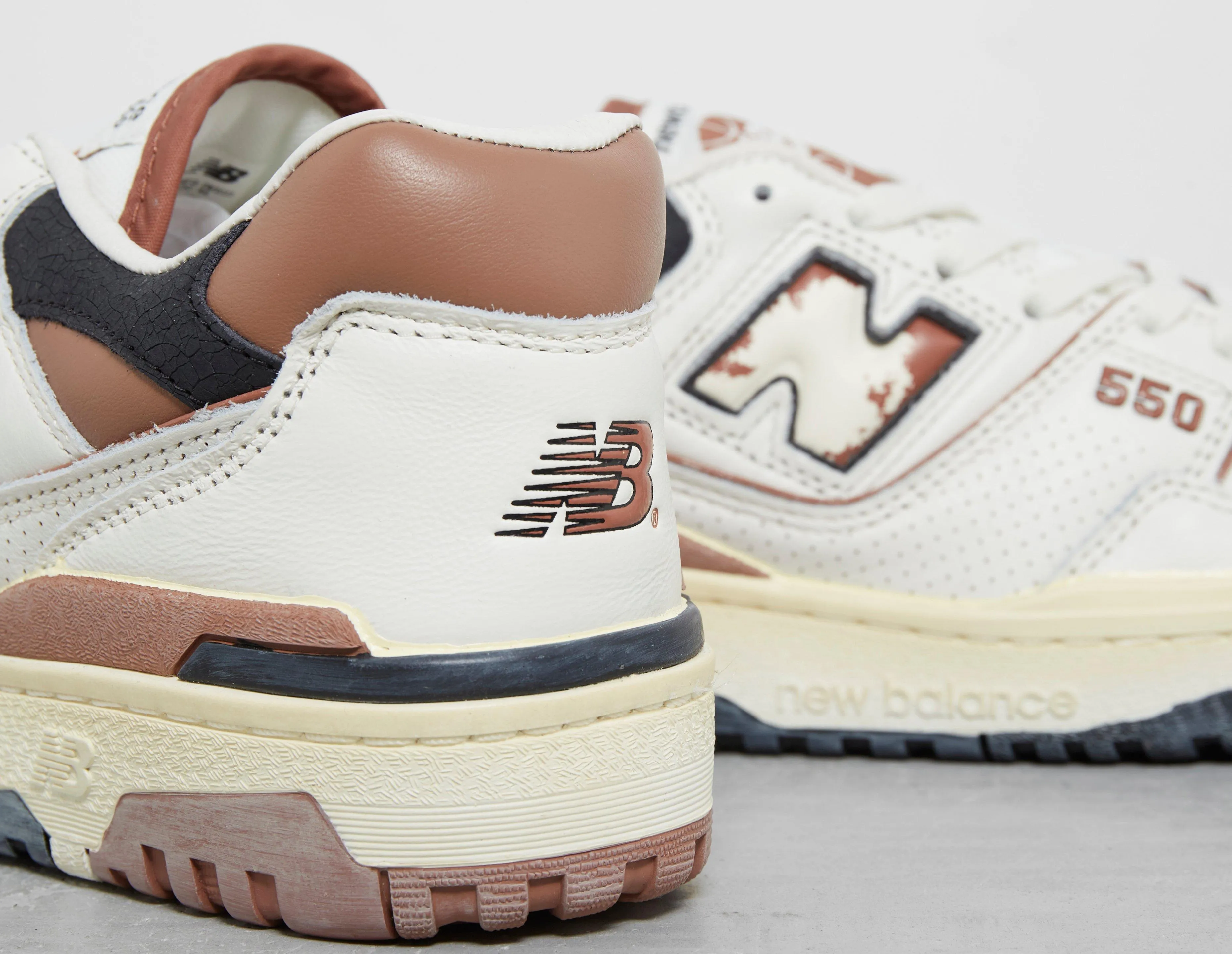 New Balance 550 Women's