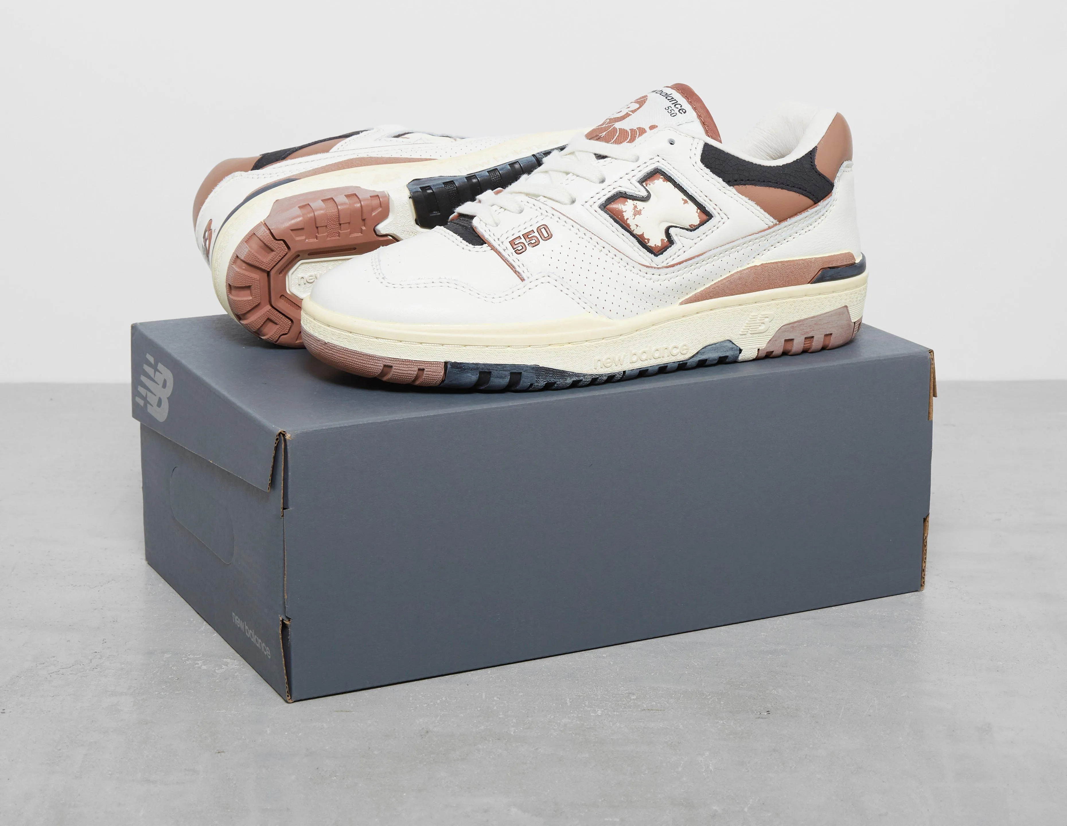 New Balance 550 Women's