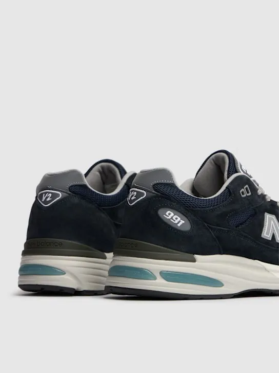 New Balance 991 V2 Sneakers