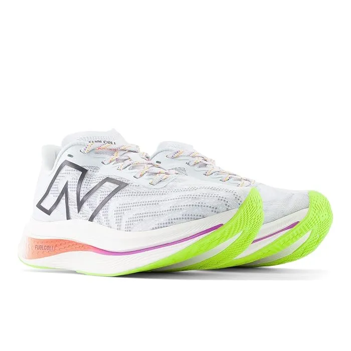 New Balance FuelCell SuperComp Trainer v2