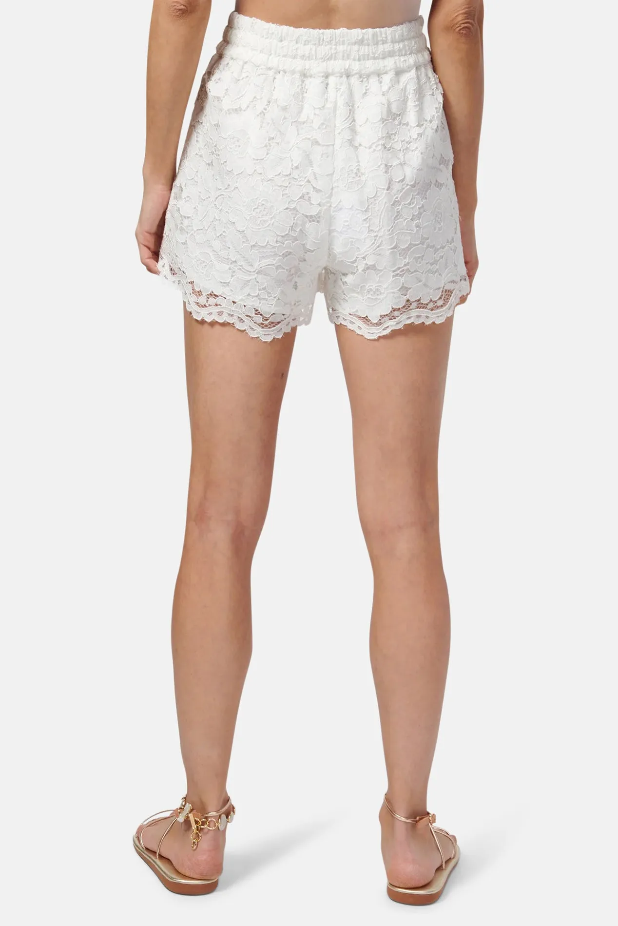 Nyesha Short White