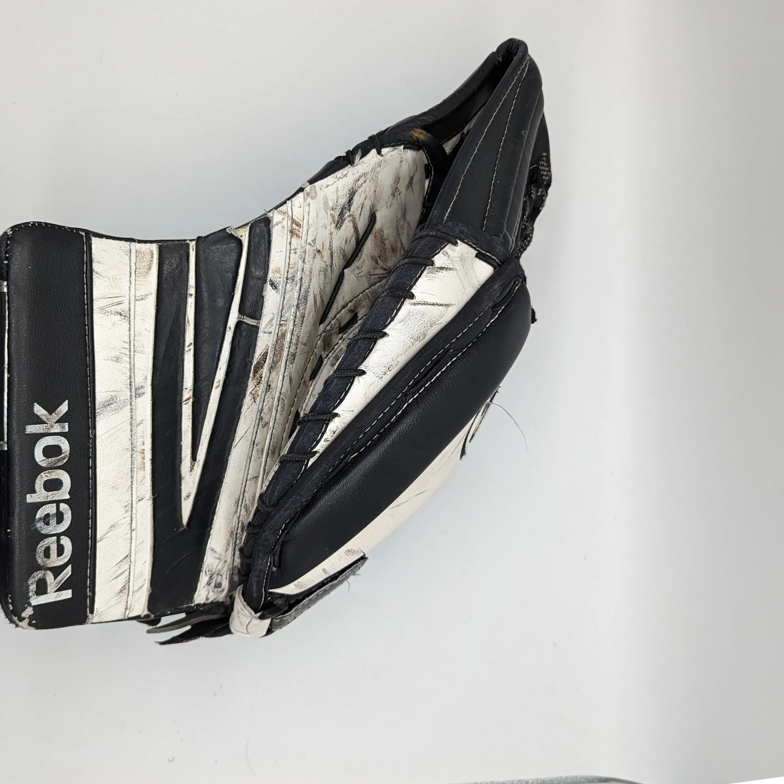 Reebok Premier - Used Pro Stock Senior Goalie Set (White/Black)