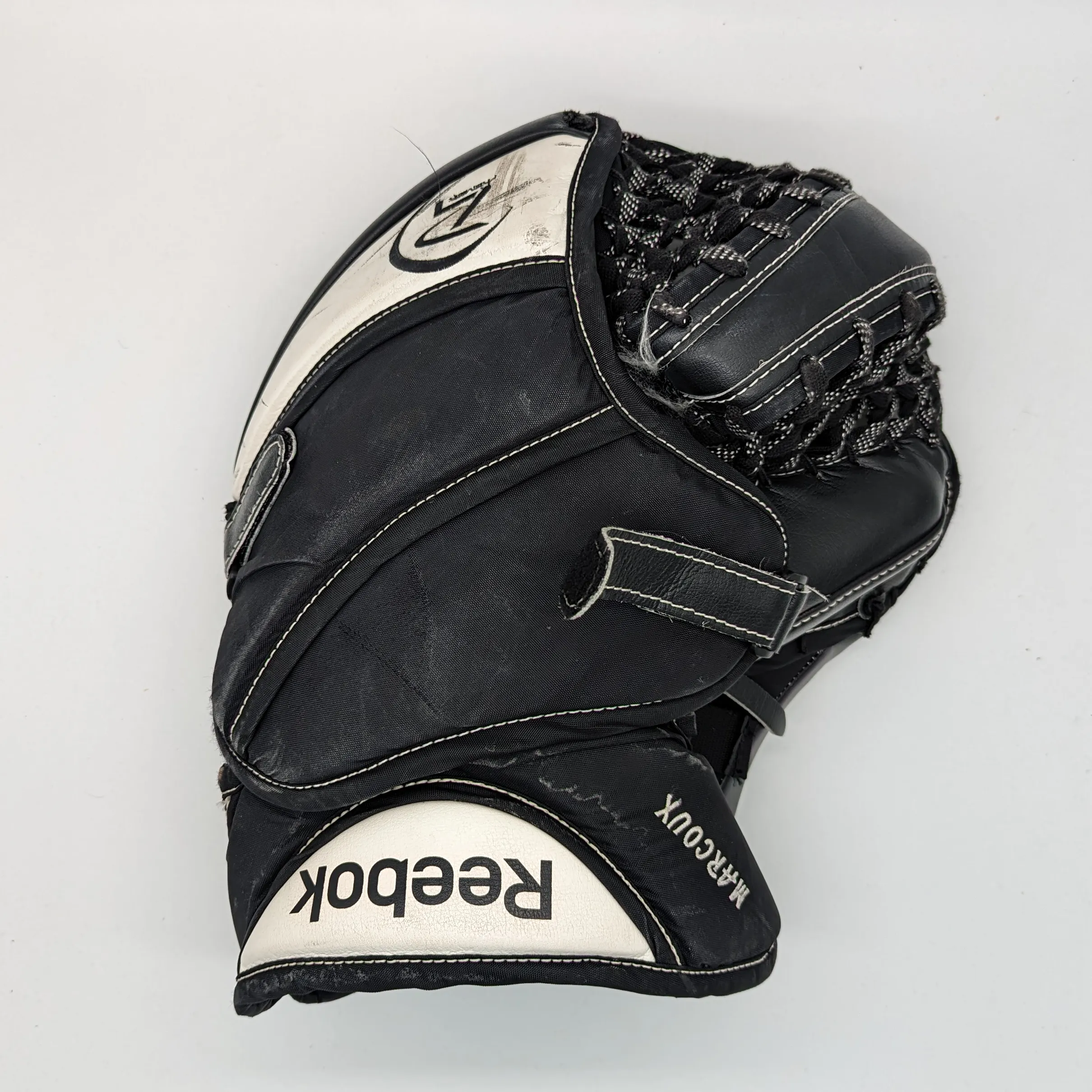 Reebok Premier - Used Pro Stock Senior Goalie Set (White/Black)