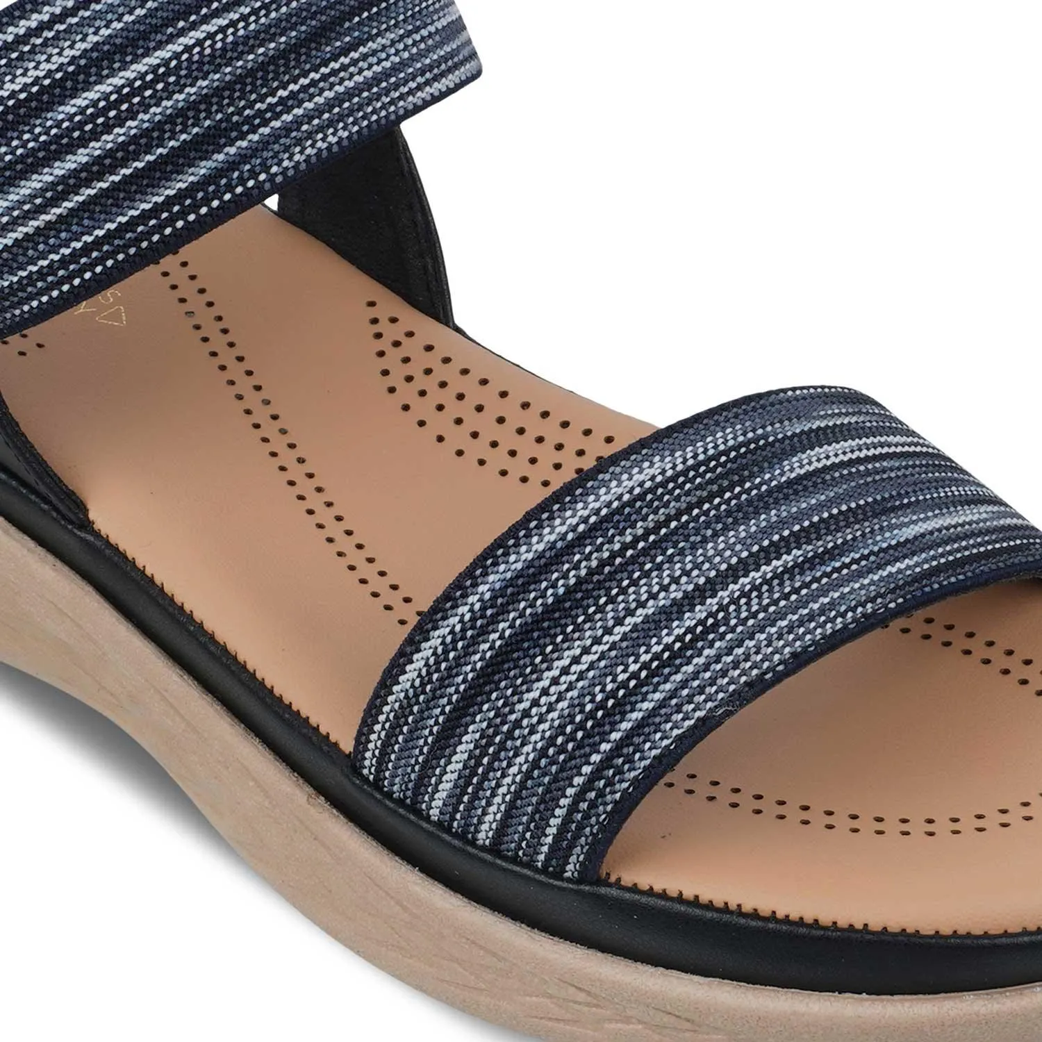 The Hintle Black Women's Casual Wedge Sandals Tresmode