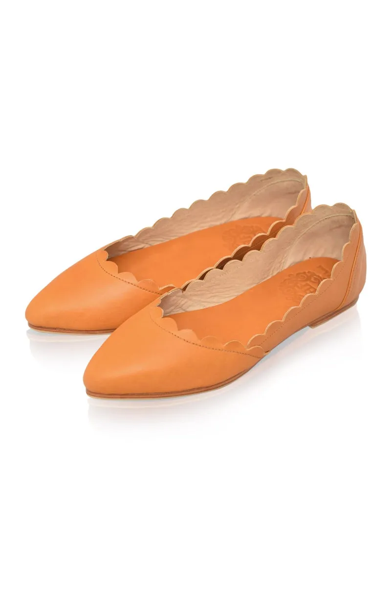 Valentina Leather Ballet Flats in Vintage Tan